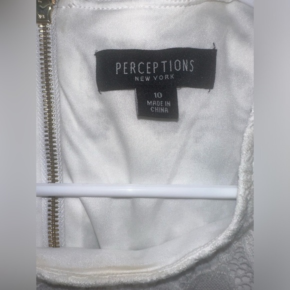 White Lace Dress Size 10 - Picture 3 of 5